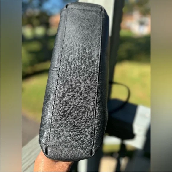 Coach Black Leather Christie Carryall Bag EUC - Picture 8 of 12